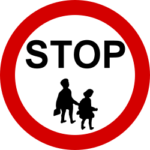 segnale irlandese obbligo di fermarsi per attraversamento scolari