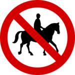 segnale irlandese vietato il transito agli animali