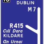 Segnale irlandese di indicazioni autostradale