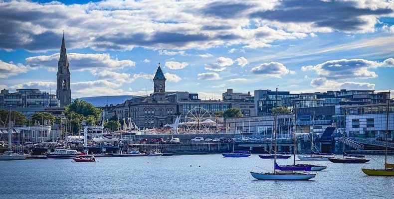 dún laoghaire cosa vedere