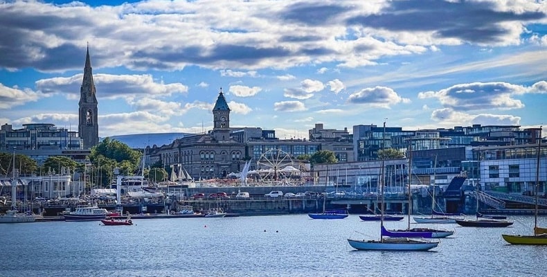 dún laoghaire cosa vedere