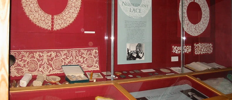 Mostra al Kenmare Heritage Centre
